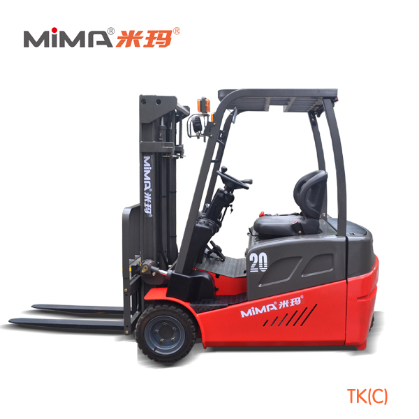 17全交流三支点平衡重叉车（前双驱）TKC